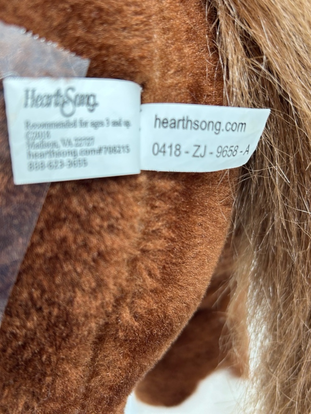 HearthSong 22" plush horse - Picture 12 of 13